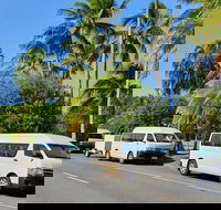 Airport Transfer to or from Cairns hotels for up to 13 people - Stayed