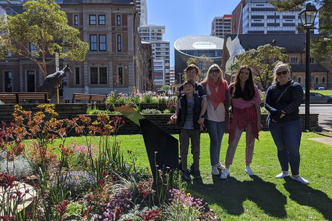 The ULTIMATE Perth Walking Tour: History, Architecture, Art, Nightlife + More! - Stayed 3